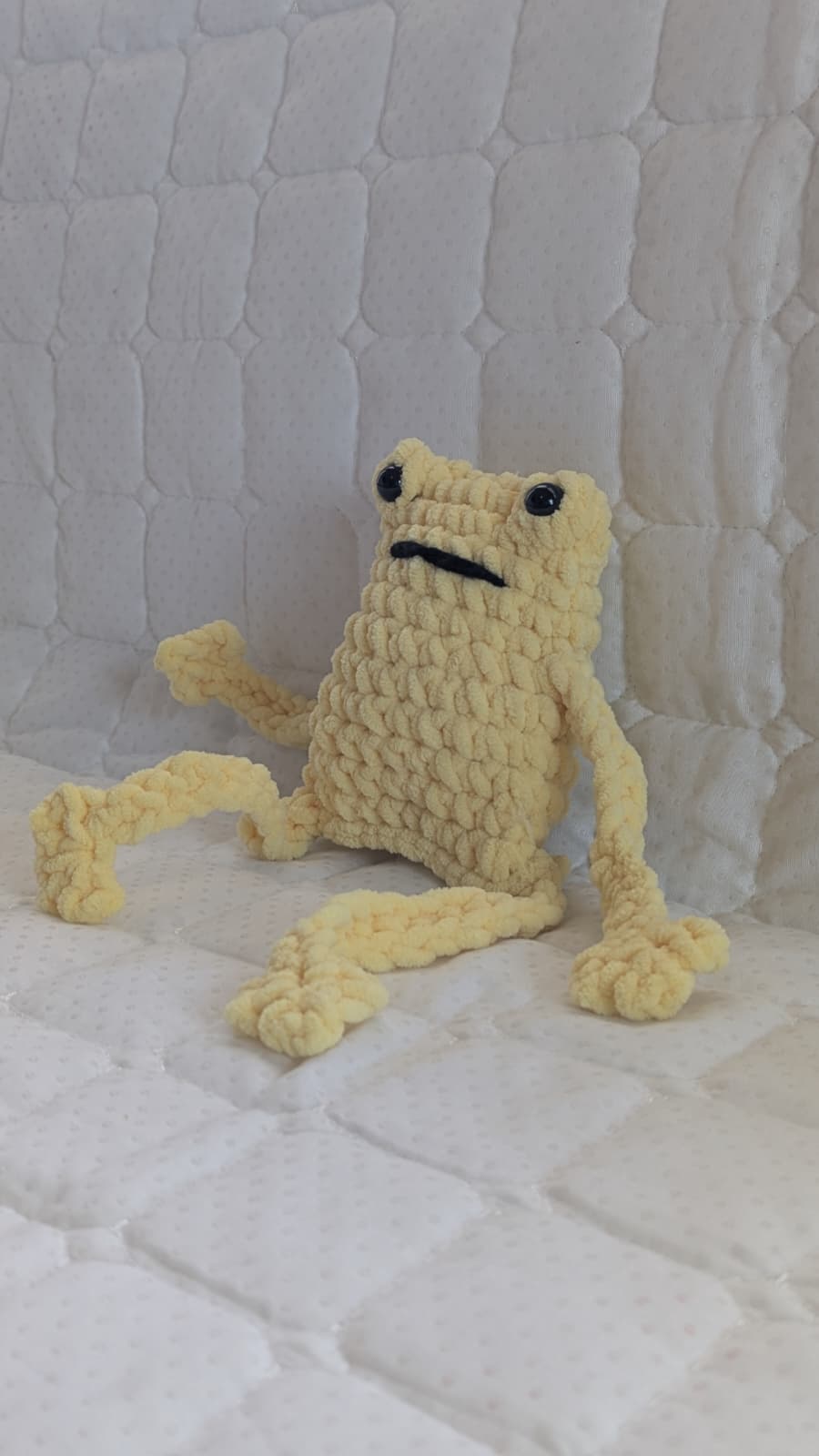 Handmade Crochet Green Frog Plush – Cute Amigurumi Soft Toy