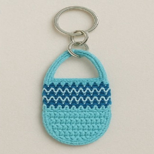 Handmade Crochet Water Bottle Keychain – Mini Amigurumi Accessory – Fun Blue Charm Gift for Nature Hikers, Eco Fans & Hydration Lovers